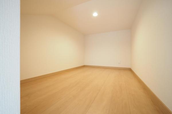 所沢市西狭山ケ丘1丁目　新築一戸建て 収納