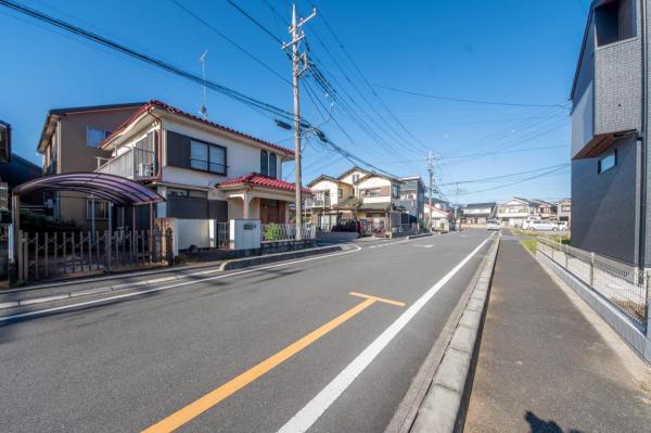 飯能市双柳　土地 前面道路含む現地写真