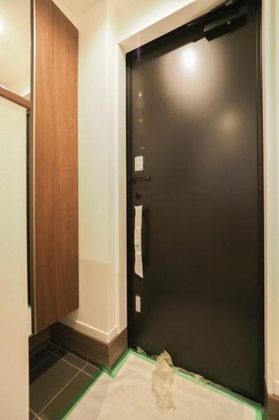 富士見市鶴馬3丁目　新築一戸建て 玄関