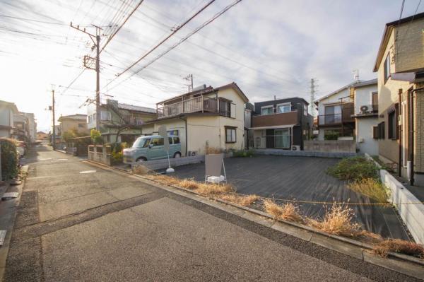ふじみ野市桜ヶ丘1丁目　土地 前面道路含む現地写真