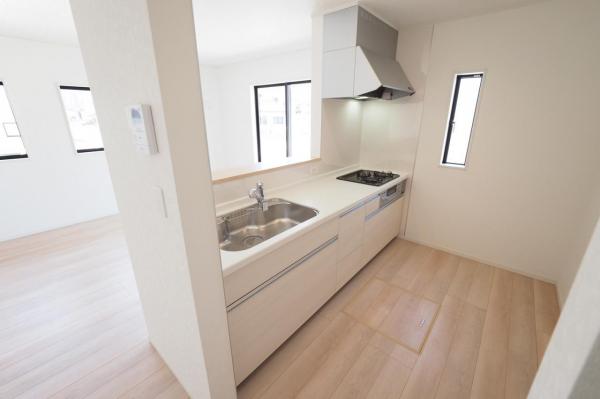 狭山市鵜ノ木　新築一戸建て キッチン