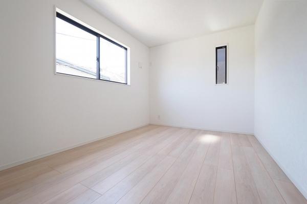 狭山市鵜ノ木　新築一戸建て 洋室