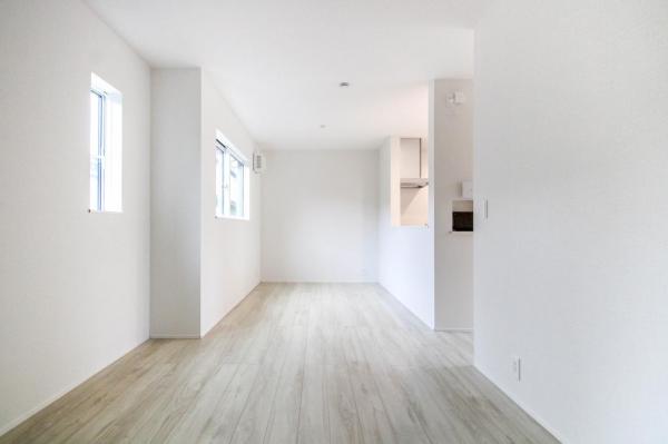 練馬区南大泉1丁目　新築一戸建て リビングダイニング