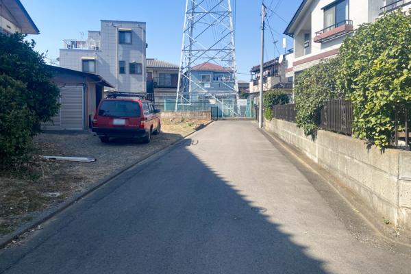 【両面道路／48坪】川越市旭町1丁目　土地 前面道路含む現地写真