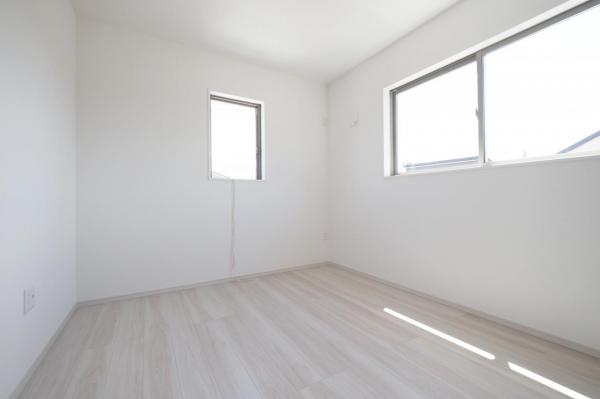 狭山市大字北入曽　新築一戸建て　全2棟 洋室