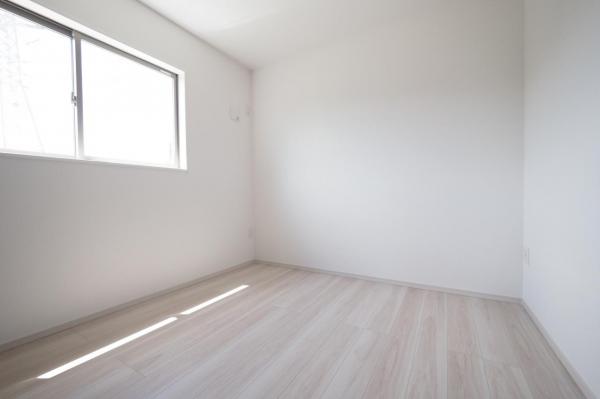 狭山市大字北入曽　新築一戸建て　全2棟 子供部屋