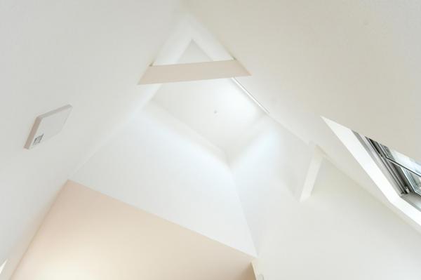 【価格変更／住協新所沢支店の現地販売会開催中】入間市扇台6丁目 新築分譲住宅 リビング