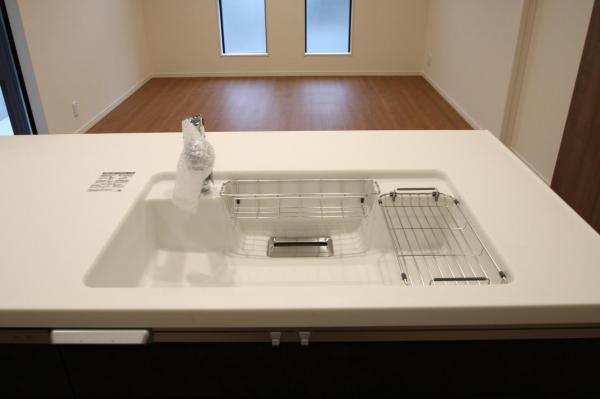 【８月おすすめ物件】板橋区高島平4丁目　新築一戸建て 