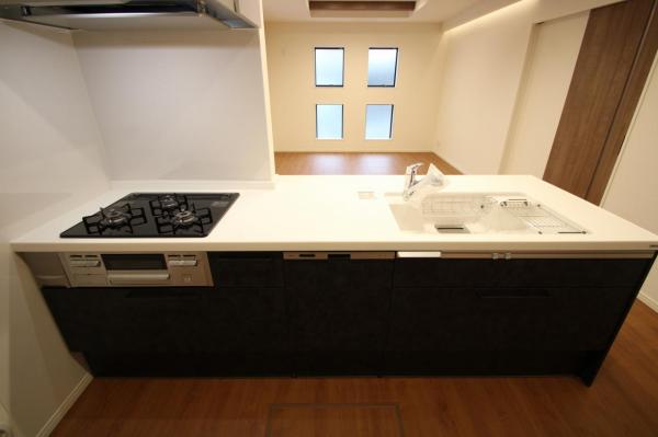 【８月おすすめ物件】板橋区高島平4丁目　新築一戸建て 