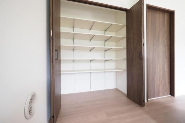 狭山市狭山台４丁目　新築一戸建て 収納