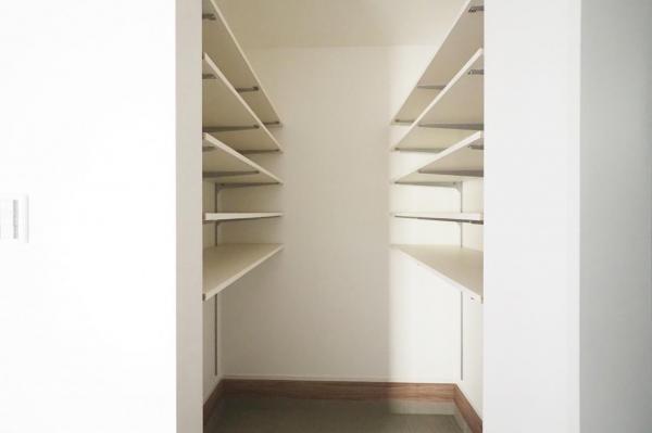 狭山市狭山台４丁目　新築一戸建て 収納