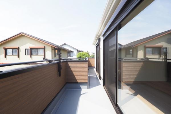 狭山市狭山台４丁目　新築一戸建て バルコニー