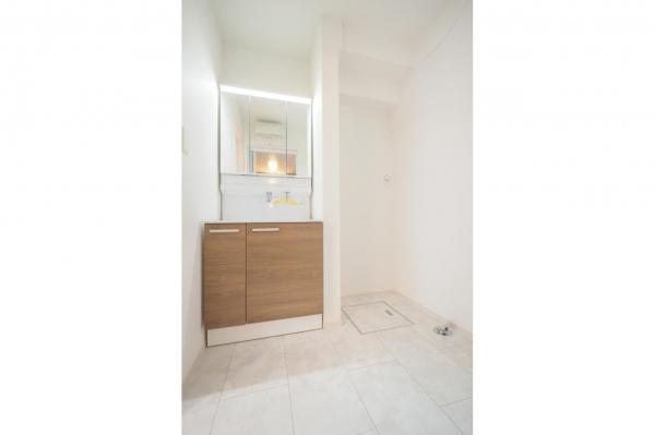 【見学予約受付中♪／全室南向き3LDK】小平市小川東町　新築一戸建て 洗面化粧台