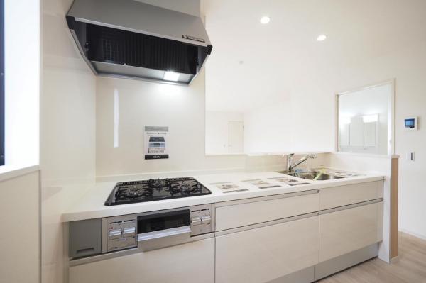 狭山市柏原　新築一戸建て キッチン