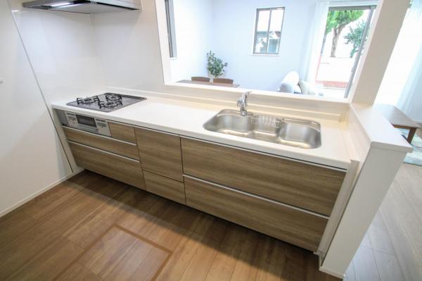 新座市栄5丁目　新築一戸建て キッチン