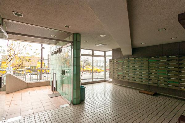 グリーンビレッジ豊玉　7階 エントランスホール