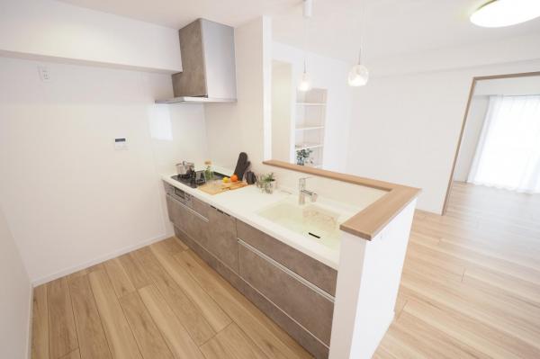 ～早春感謝！価格格変更物件～　レクセル朝霞　4階 