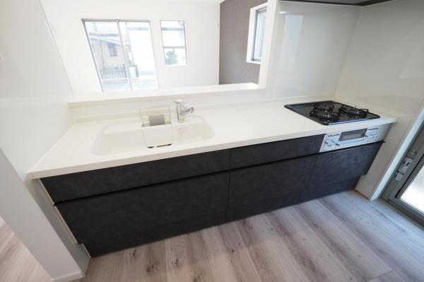 狭山市大字水野　新築一戸建て キッチン