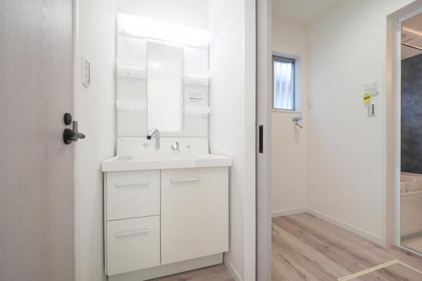 狭山市大字水野　新築一戸建て 洗面化粧台