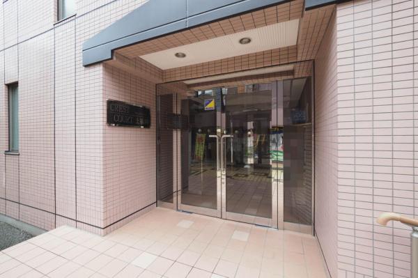 クレストコート上福岡　1階 エントランス（外）