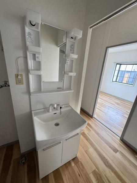 ビラデラステーラ2 洗面化粧台