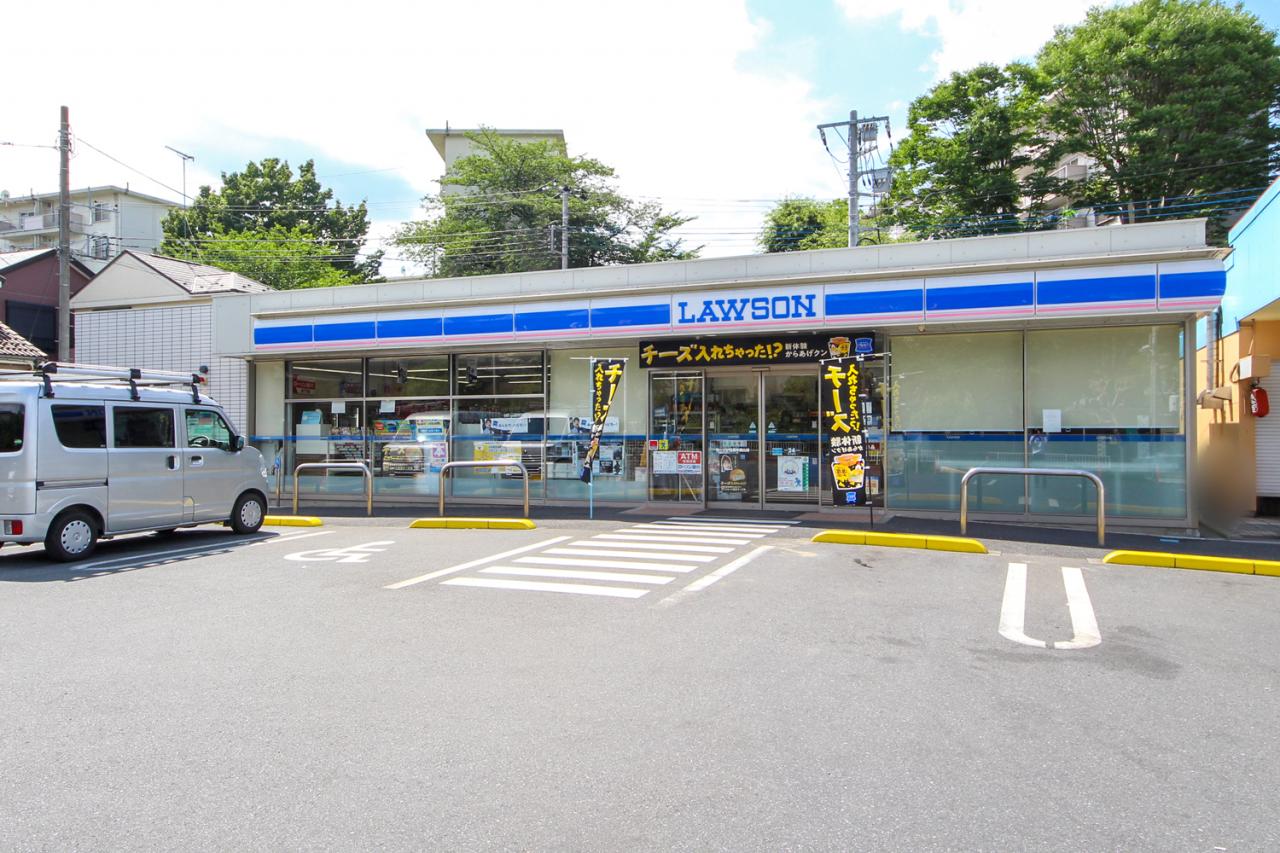 ローソン 日高中鹿山店