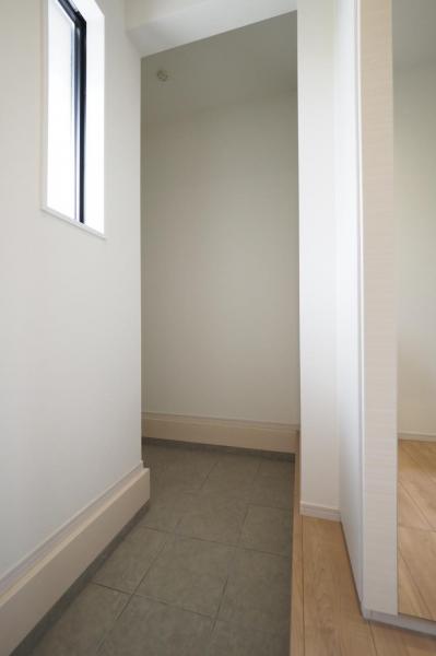 【敷地43坪超／4LDK】川越市宮元町　新築一戸建て　 収納