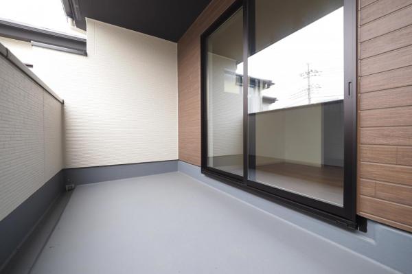 【敷地43坪超／4LDK】川越市宮元町　新築一戸建て　 バルコニー
