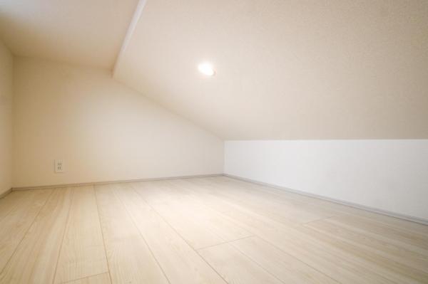 【見学予約受付中♪／収納空間充実】小平市仲町　新築一戸建て 収納