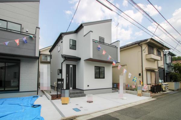 【見学予約受付中♪／収納空間充実】小平市仲町　新築一戸建て (現況)外観写真