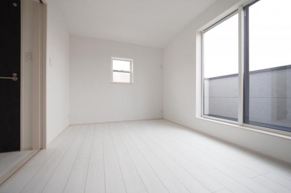 【柳瀬川駅徒歩5分圏内】志木市柏町6丁目　新築一戸建て 寝室