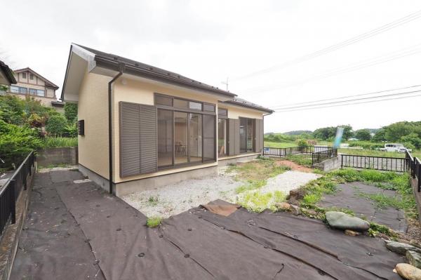 飯能市平松　中古戸建 庭