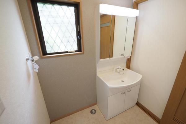 飯能市平松　中古戸建 脱衣所