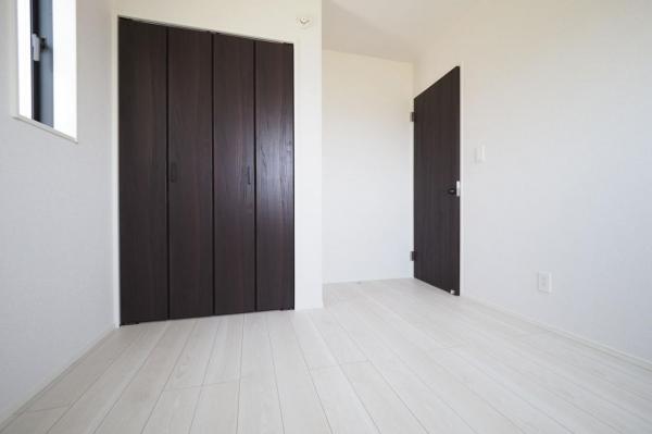 川越市小仙波2丁目　新築一戸建て 洋室