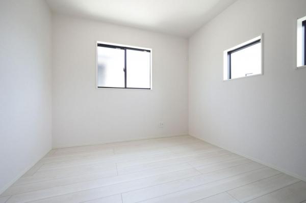 川越市小仙波2丁目　新築一戸建て 洋室