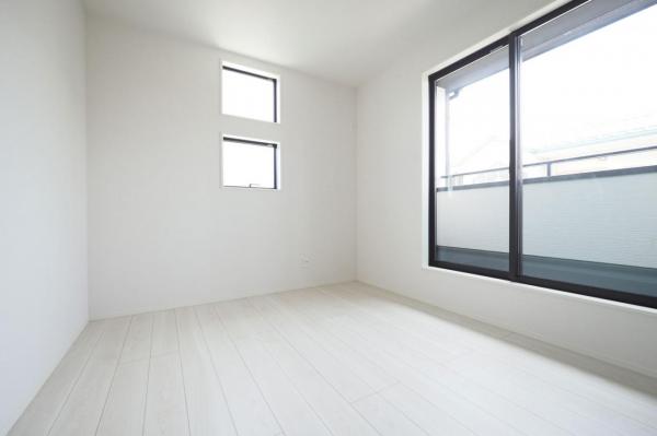 川越市小仙波2丁目　新築一戸建て 洋室