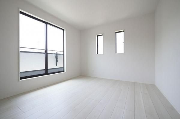 川越市小仙波2丁目　新築一戸建て 洋室