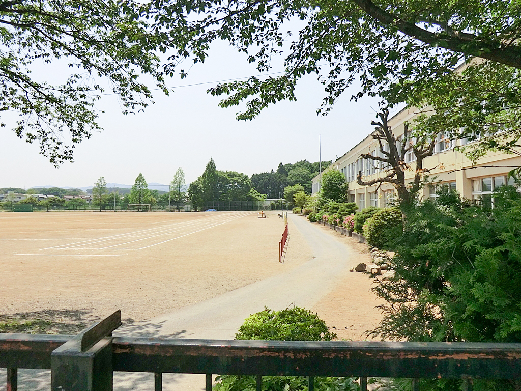 毛呂山町立 川角中学校