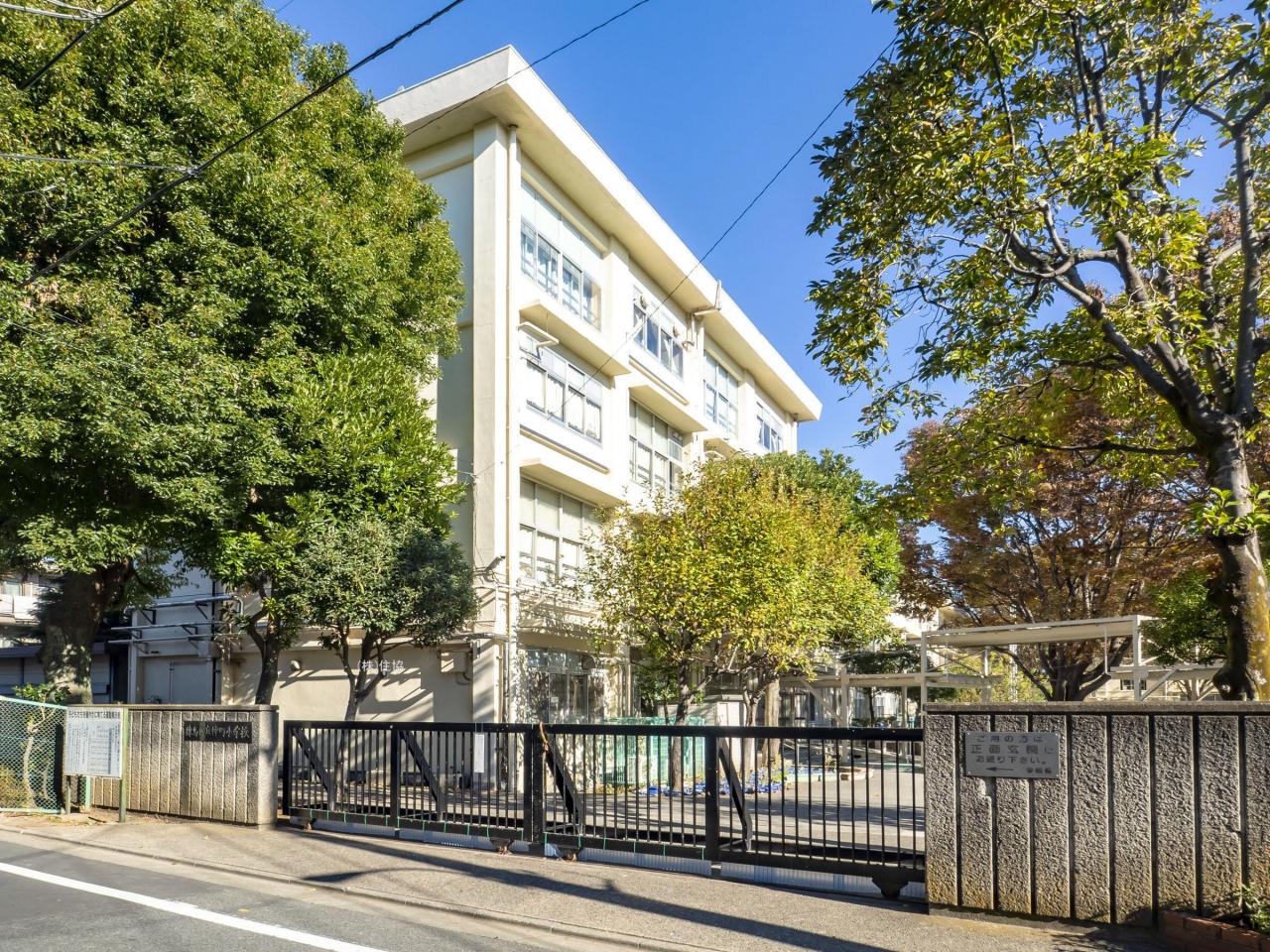 練馬区立仲町小学校