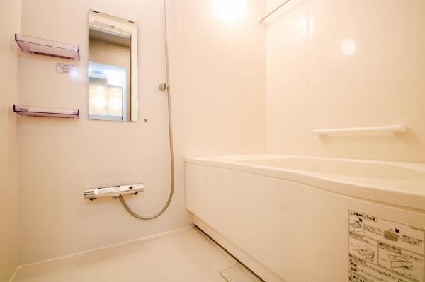 セザール上井草　1階 浴室