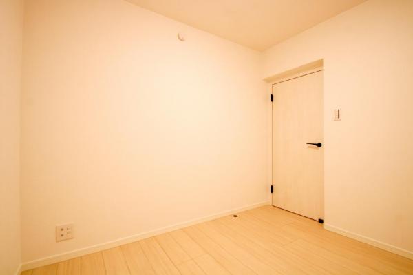 セザール上井草　1階 洋室