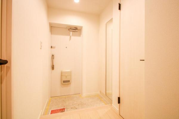 セザール上井草　1階 玄関