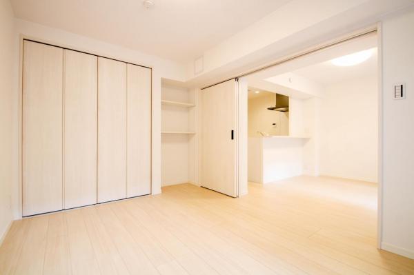 セザール上井草　1階 洋室