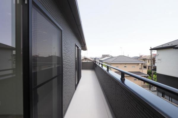 【IoT搭載スマートハウス】狭山市中央1丁目　新築一戸建て バルコニー
