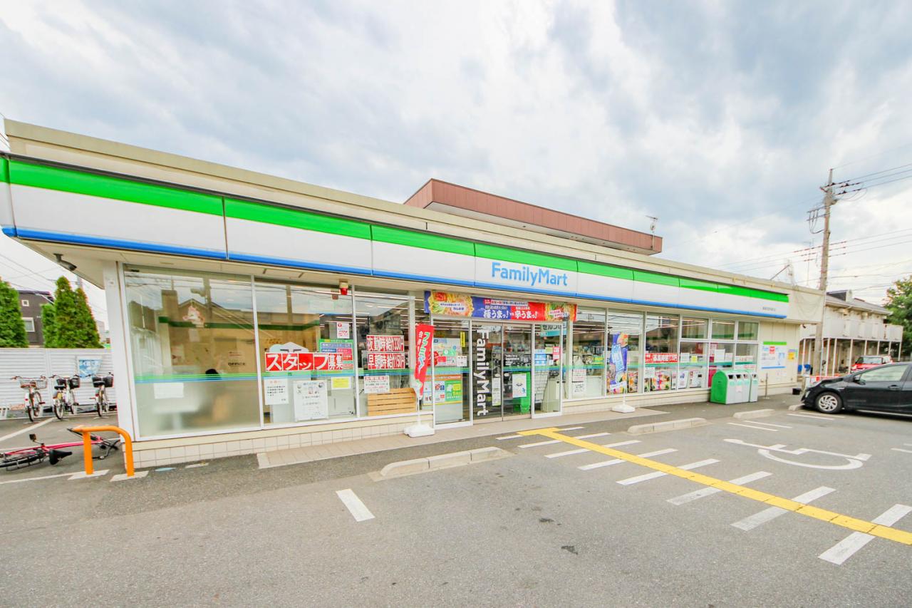 ファミリーマート 新座市役所通り店