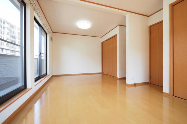 所沢市向陽町　中古一戸建て 洋室