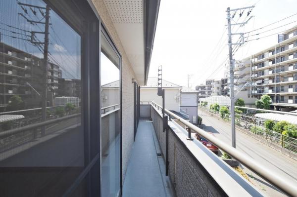 所沢市向陽町　中古一戸建て バルコニー