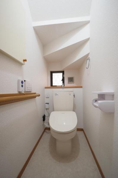 所沢市向陽町　中古一戸建て トイレ