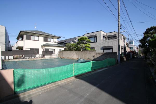 練馬区小竹町2丁目　土地 前面道路含む現地写真