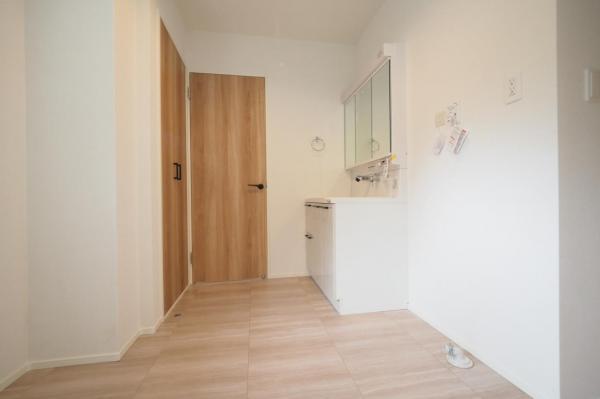 所沢市上新井2丁目　新築一戸建て 脱衣所